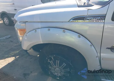 2013 Ford F-250 Lariat из США, поврежденный, VIN 1FT7W2BT2DEB84141